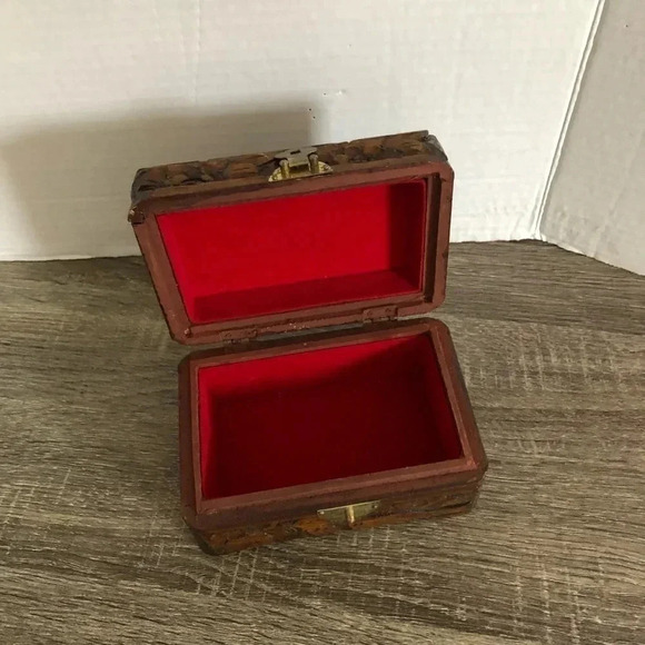 Hand Carved Wooden Box - Picture 4 of 8